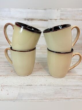 Set of 4 Pfaltzgraff Taos 12oz Coffee Tea Cups Mugs EUC